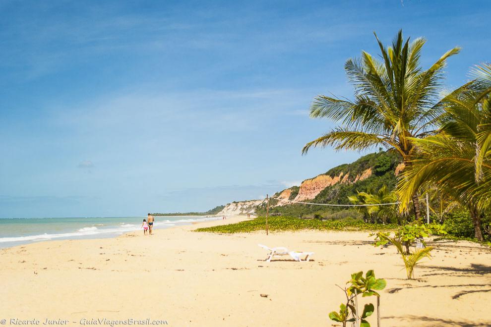 Praia Taípe, em Arraial D'Ajuda, na Bahia. Photograph by Ricardo Junior / www.ricardojuniorfotografias.com.br