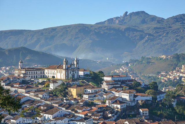 Vista da Capela São José, em Ouro Preto. Trajeto até Mariana faz parte da Estrada Real. Photograph by Ricardo Junior / www.ricardojuniorfotografias.com.br