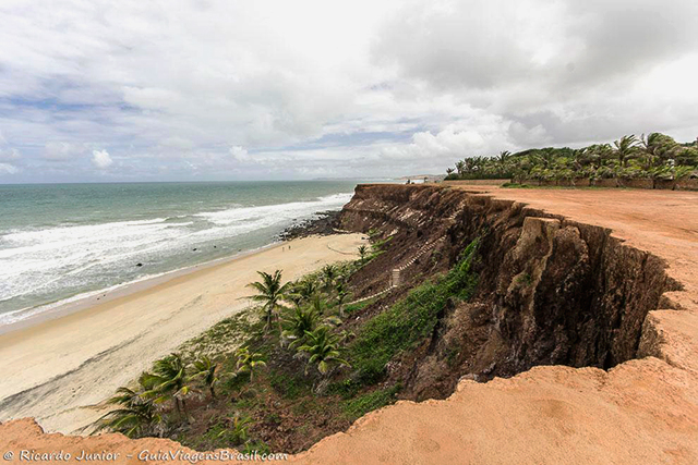 A Praia das Minas é a mais deserta da região, em Pipa, Rio Grande do Norte. Photograph by Ricardo Junior / www.ricardojuniorfotografias.com.br