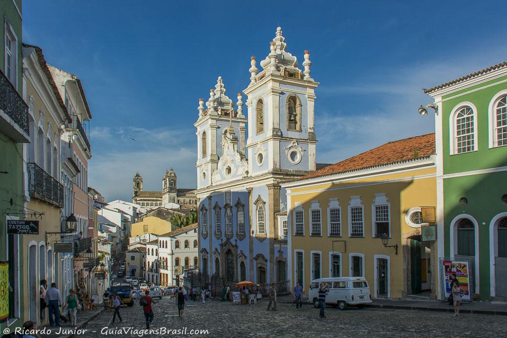 As ladeiras do Pelourinho com a Igreja Nossa Senhora do Rosário dos Pretos. Photograph by Ricardo Junior / www.ricardojuniorfotografias.com.br