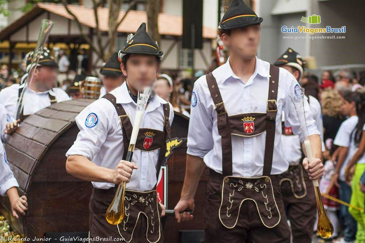 A Oktoberfest de Blumenau é uma das mais conhecidas do Brasil. Foto: Ricardo Júnior