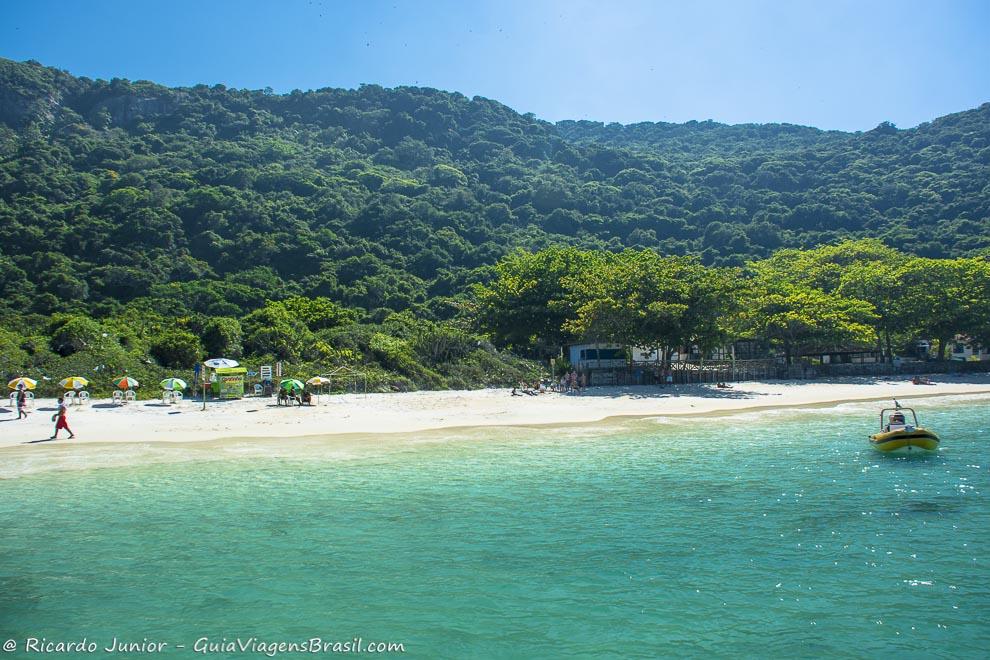 Praia do Forno, em Arraial do Cabo, RJ, vista do mirante.