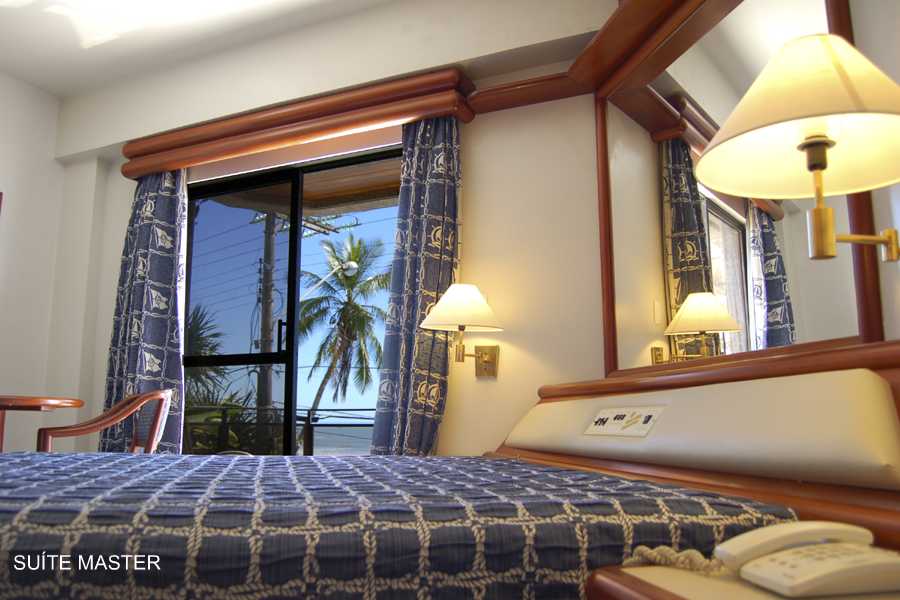 Foto de um dos quartos do Hotel Villa do Mar.