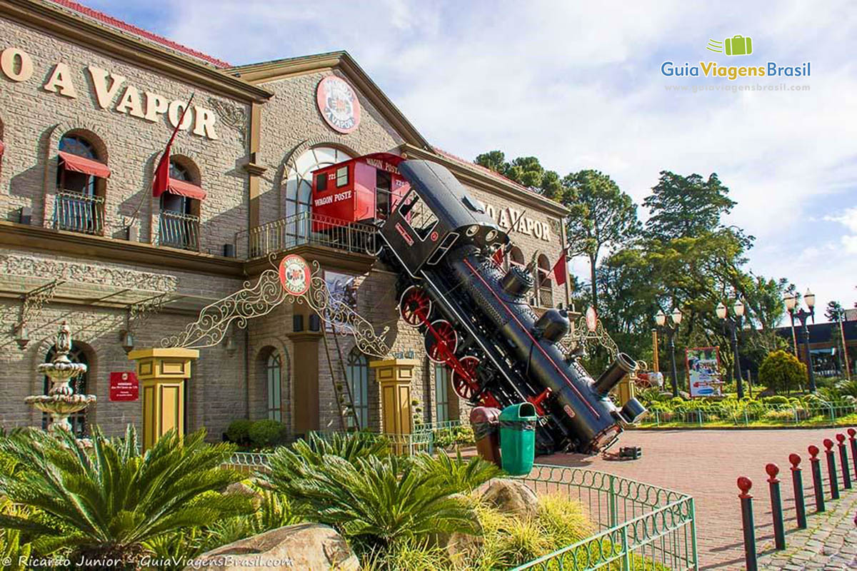 Foto Mundo à Vapor na estrada Gramado-Canela, RS.