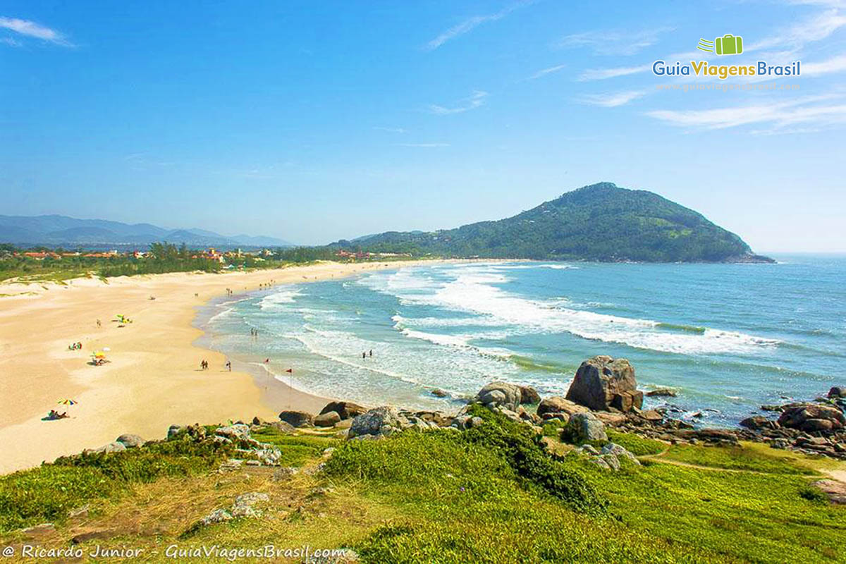 Foto mirante Praia da Ferrugem, Garopaba, SC.