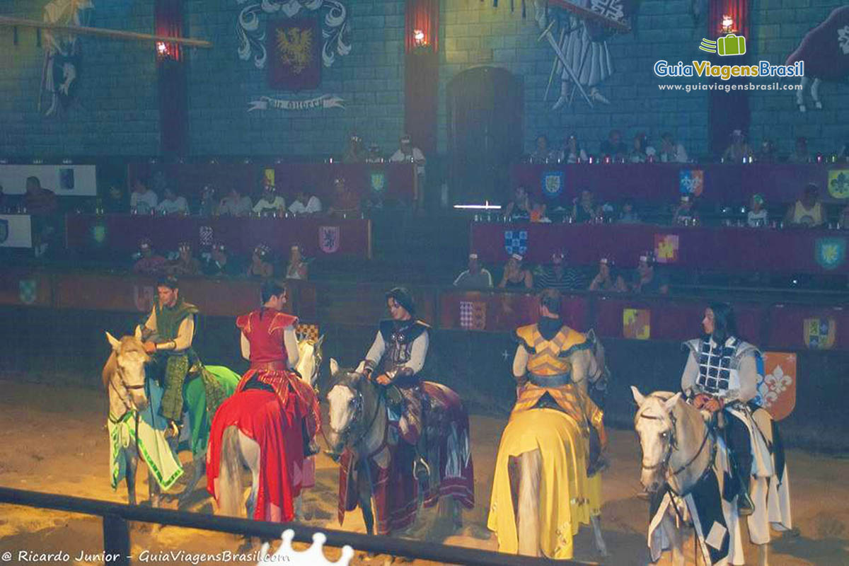 Foto show Excalibur, no Beto Carrero World, SC.