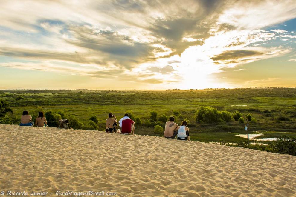 Imagem do por do sol em Itaúnas