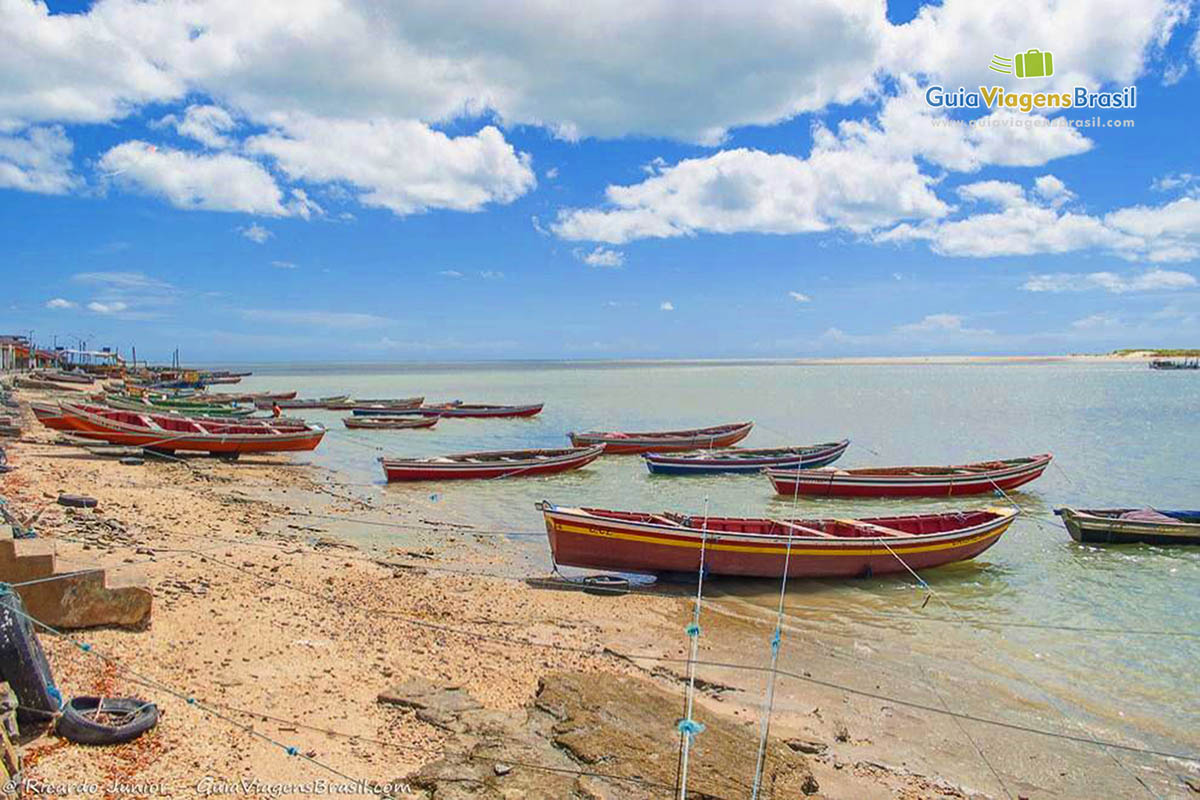 Imagem da linda Praia do Portinho.