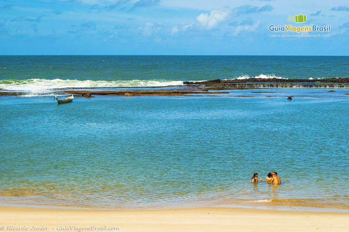Imagem da linda Praia Barra São Miguel.