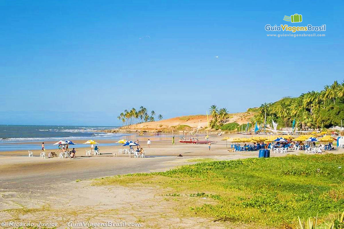 Imagem da bela Praia Lagoinha.
