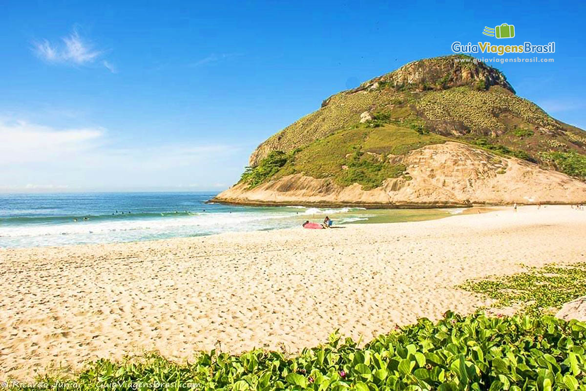 Imagem da bela Praia Recreio dos Bandeirantes.