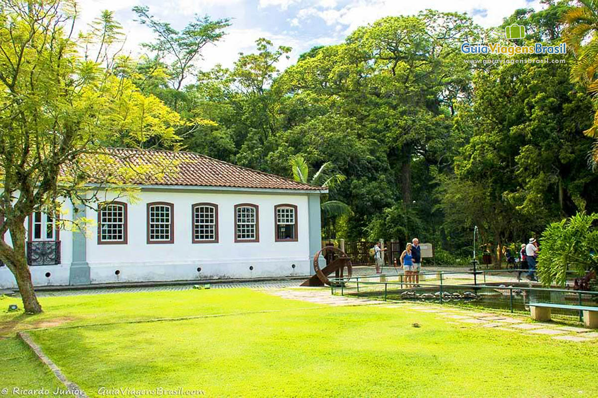 Imagem do Centro de Visitantes no Jardim Botânico.