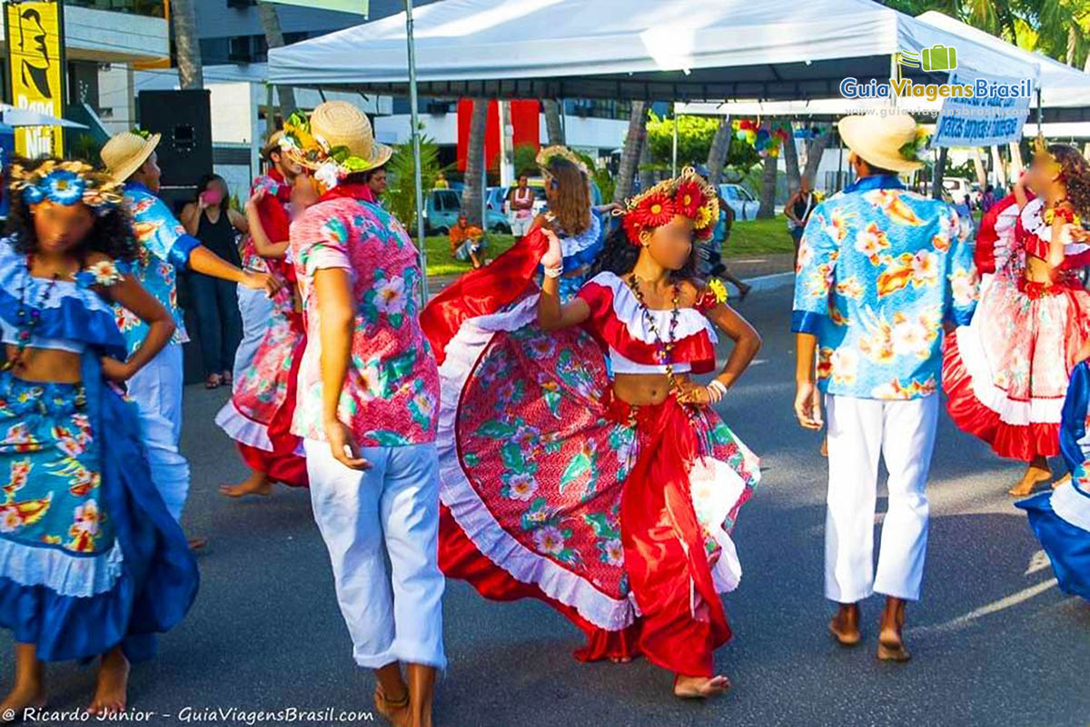 Imagem de dança típica de Alagoas.