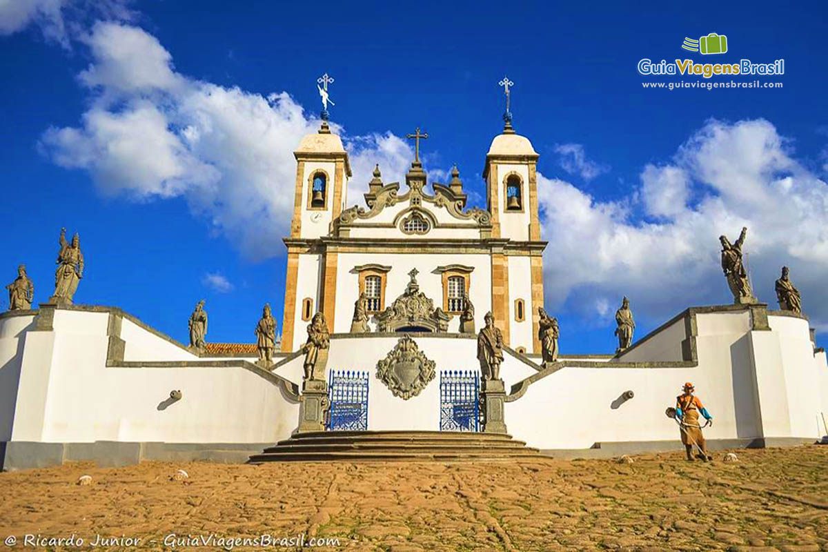 Imagem da famosa e bem visitada Basílica do Senhor do Bom Jesus de Matosinho.