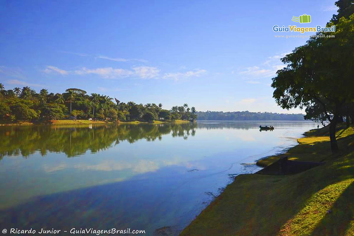 Imagem de uma tarde gostosa na Lagoa do Complexo da Pampulha