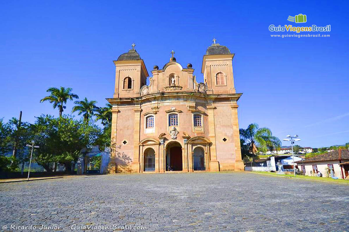 Imagem da maravilhosa basílica de São Pedro dos Clerigos.