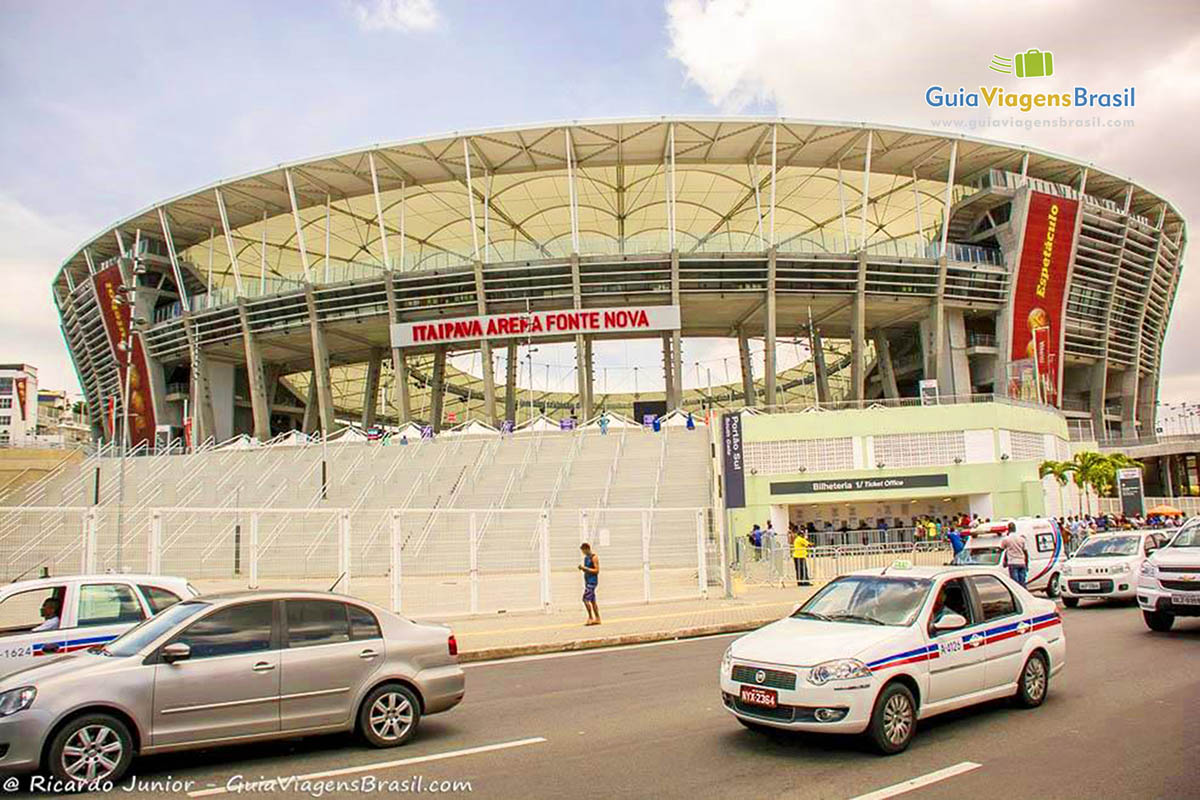 Imagem mais próxima do Estádio.