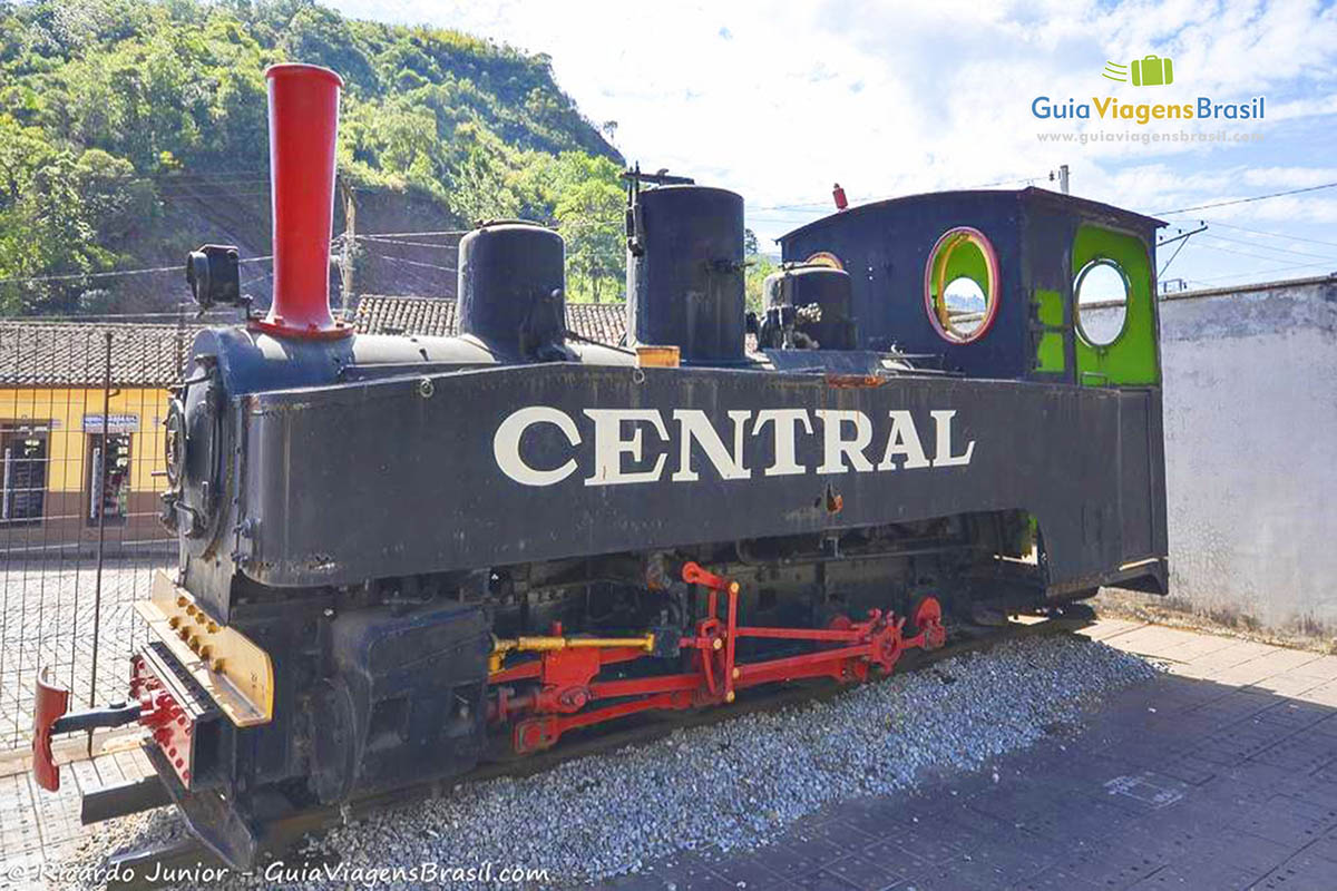 Imagem da Central da Maria Fumaça em Ouro Preto.