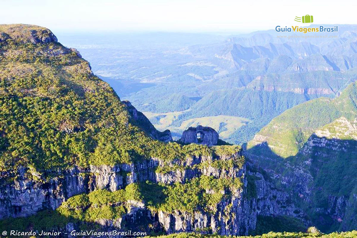 Imagem da encantadora serra catarinense.