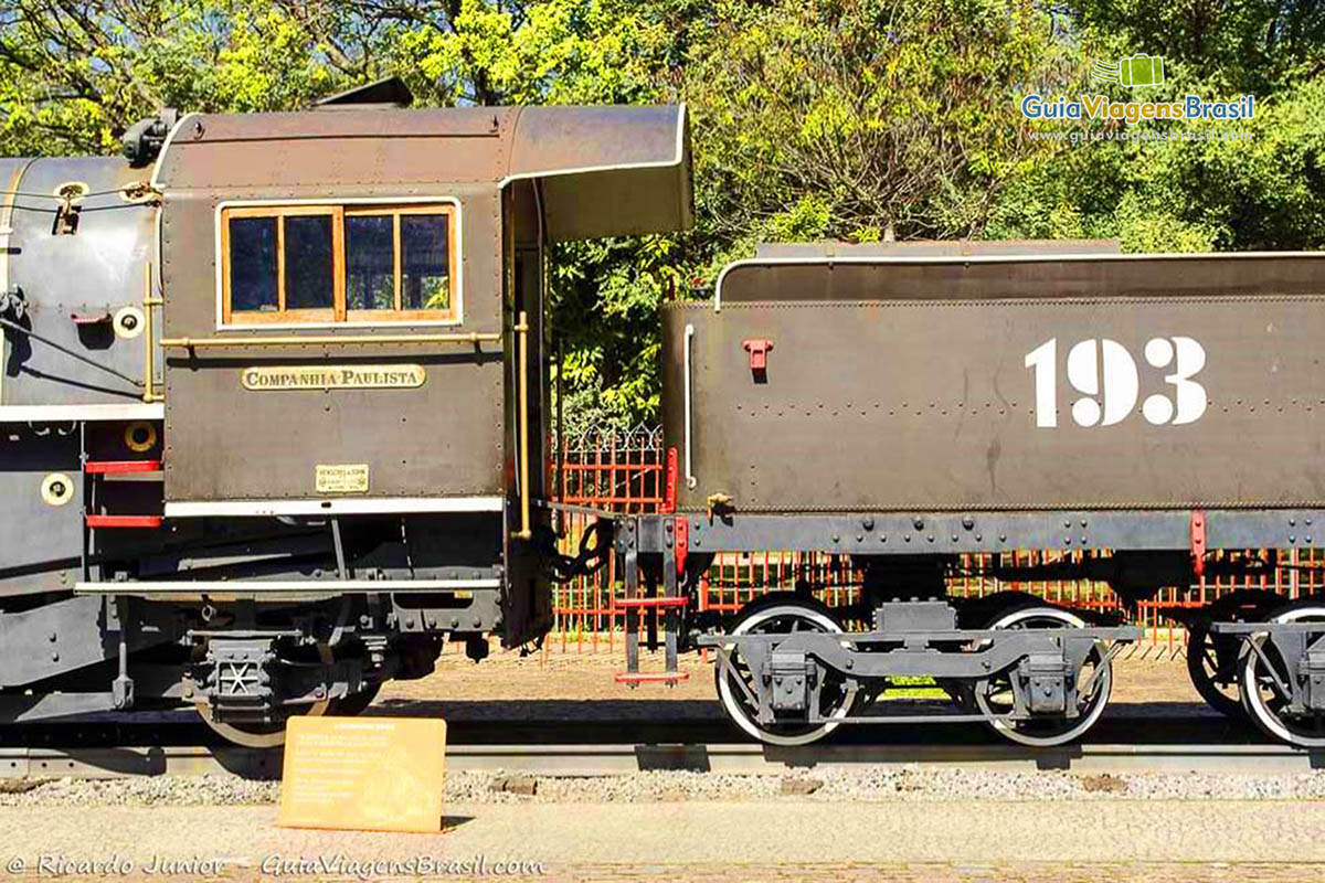 Imagem do trem no Museu do Catavento em São Paulo.