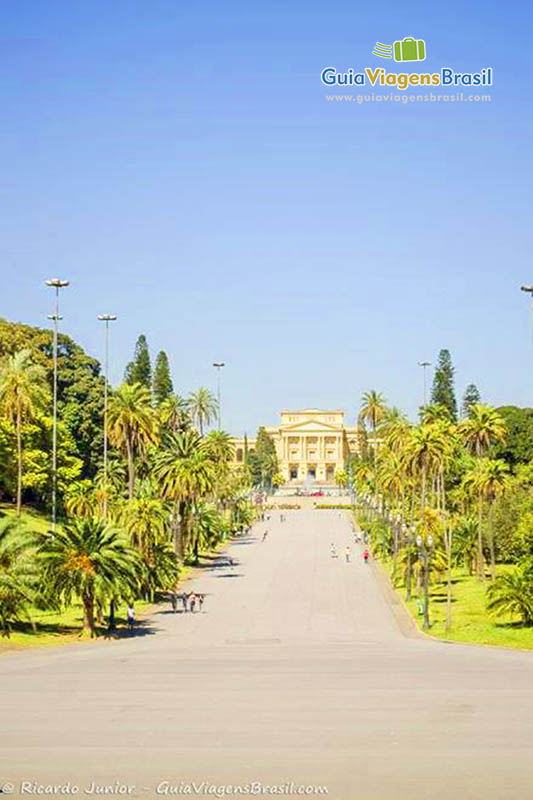 Imagem do lindo jardim idealizado por um paisagista alemão, na década de 1920.