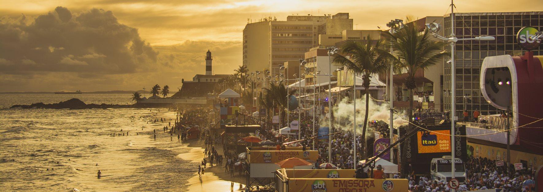 Carnaval de Salvador: Folia Baiana Arrebatadora