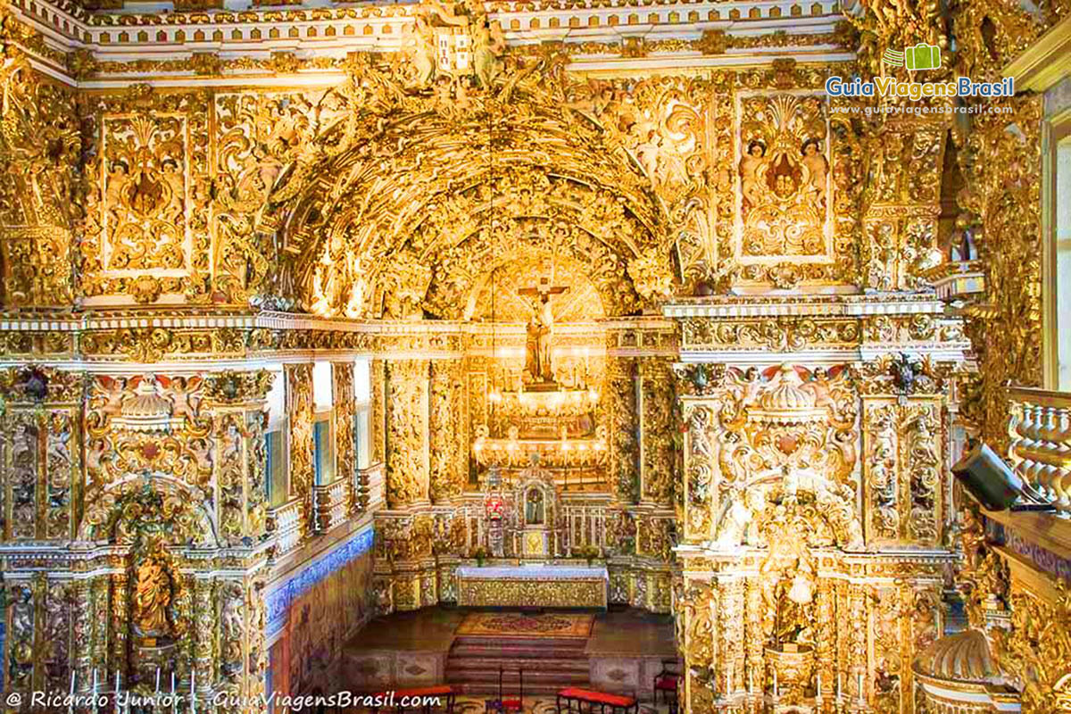 Imagem do altar da Igreja São Francisco, no Pelourinho.