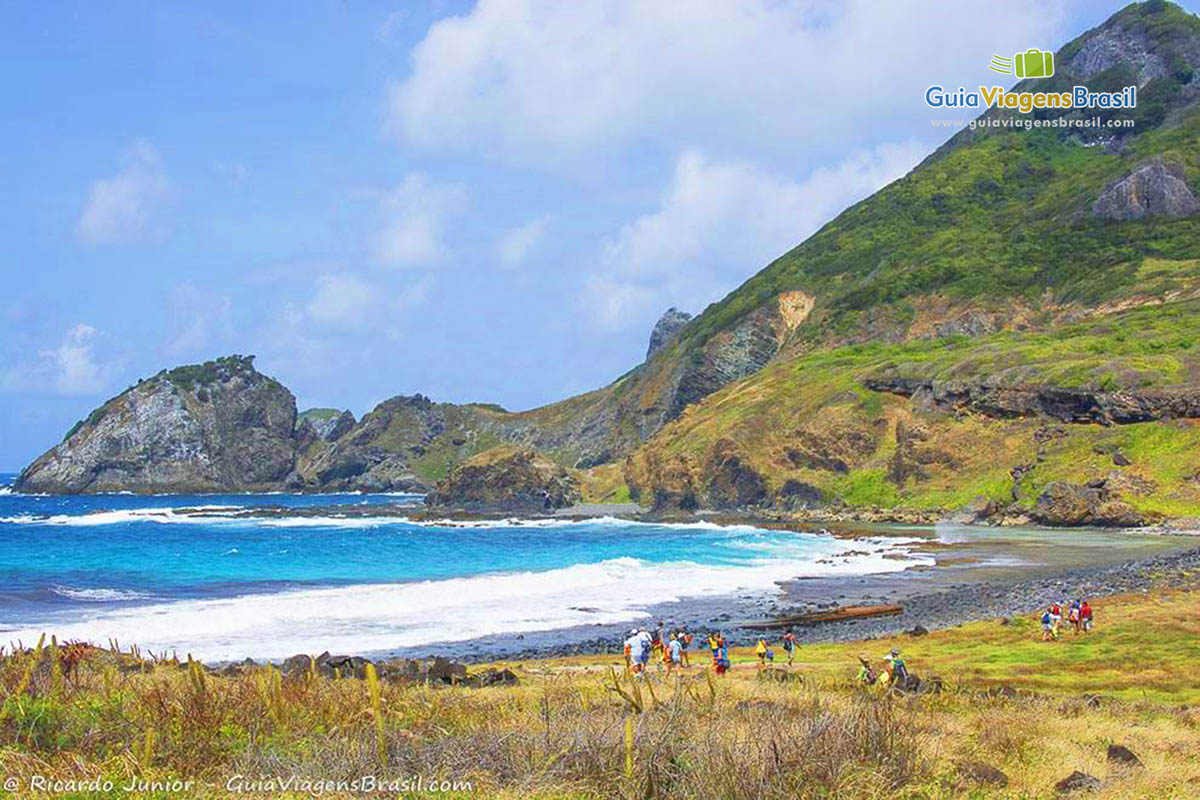 Imagem da Praia da Atalaia, realmente isso é uma obra divina, em Fernando de Noronha, Pernambuco, Brasil.