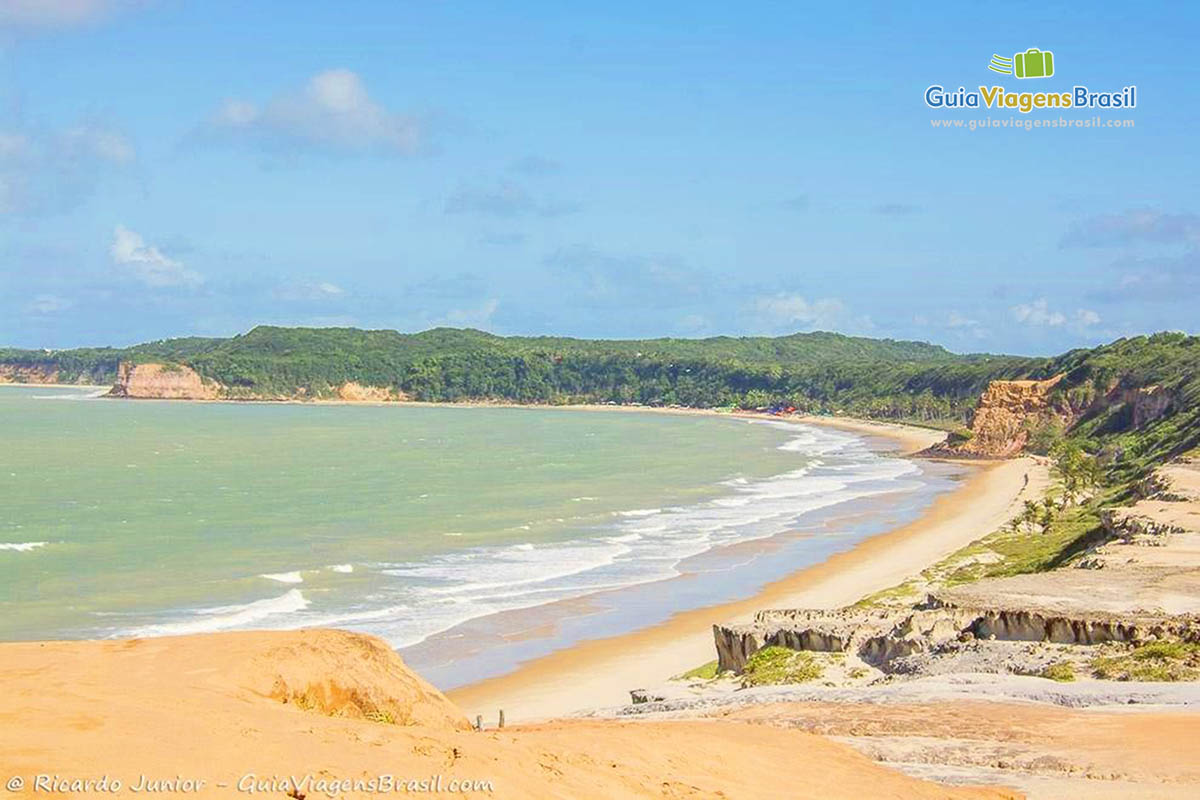 Imagem na chegada da Praia de Cacimbinhas, em Tibau do Sul. 