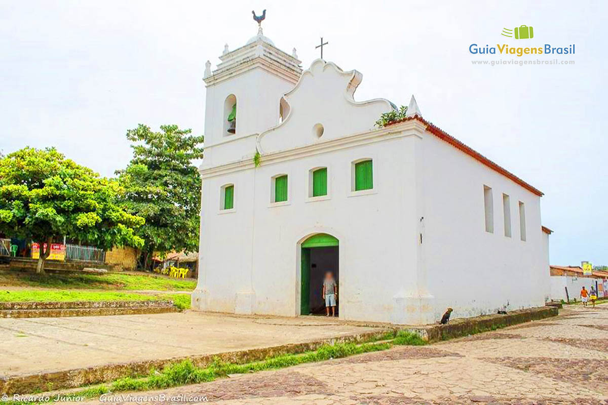 Imagem da frente da Igreja Nossa Senhora do Rosário dos  Pretos