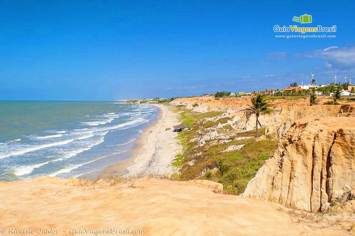 Imagem das Dunas da Praia do Diogo.