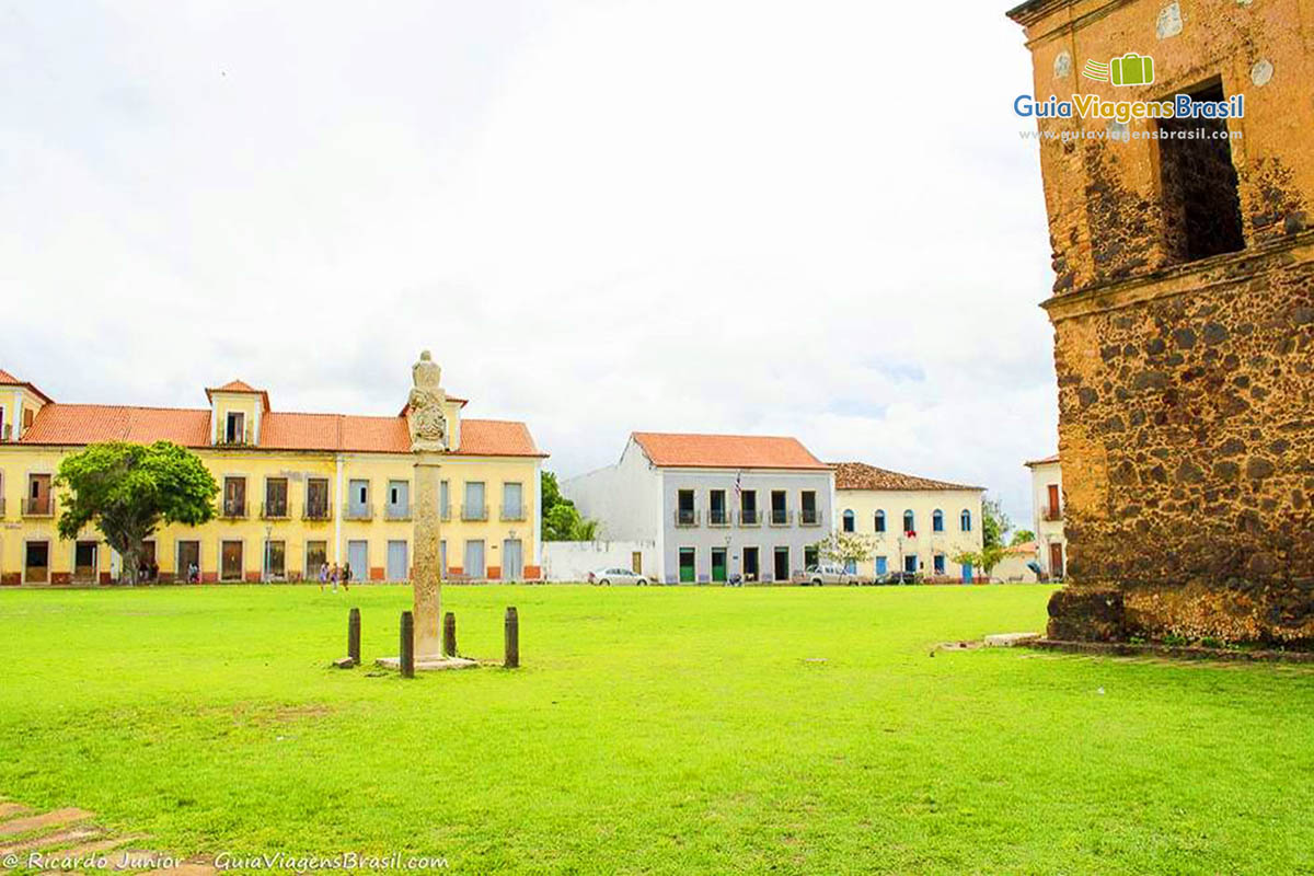 Imagem do monumento que fica na bela Praça Matriz.