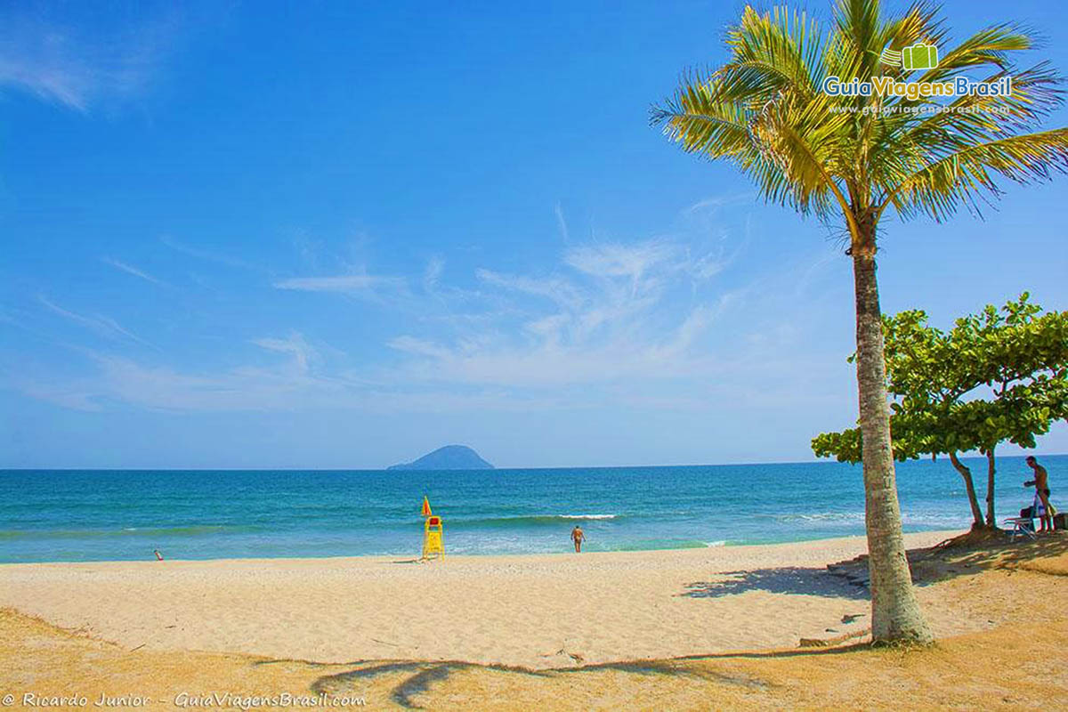 Imagem do posto de salva vidas na linda Praia Jureia.