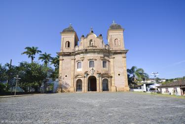 Foto da Basílica de São Pedro dos Clerigos, em Mariana, MG – Crédito da Foto: © Ricardo Junior Fotografias.com.br