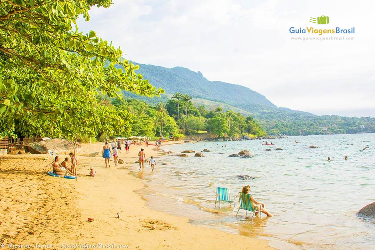 Imagem das belezas da Praia do Julião.