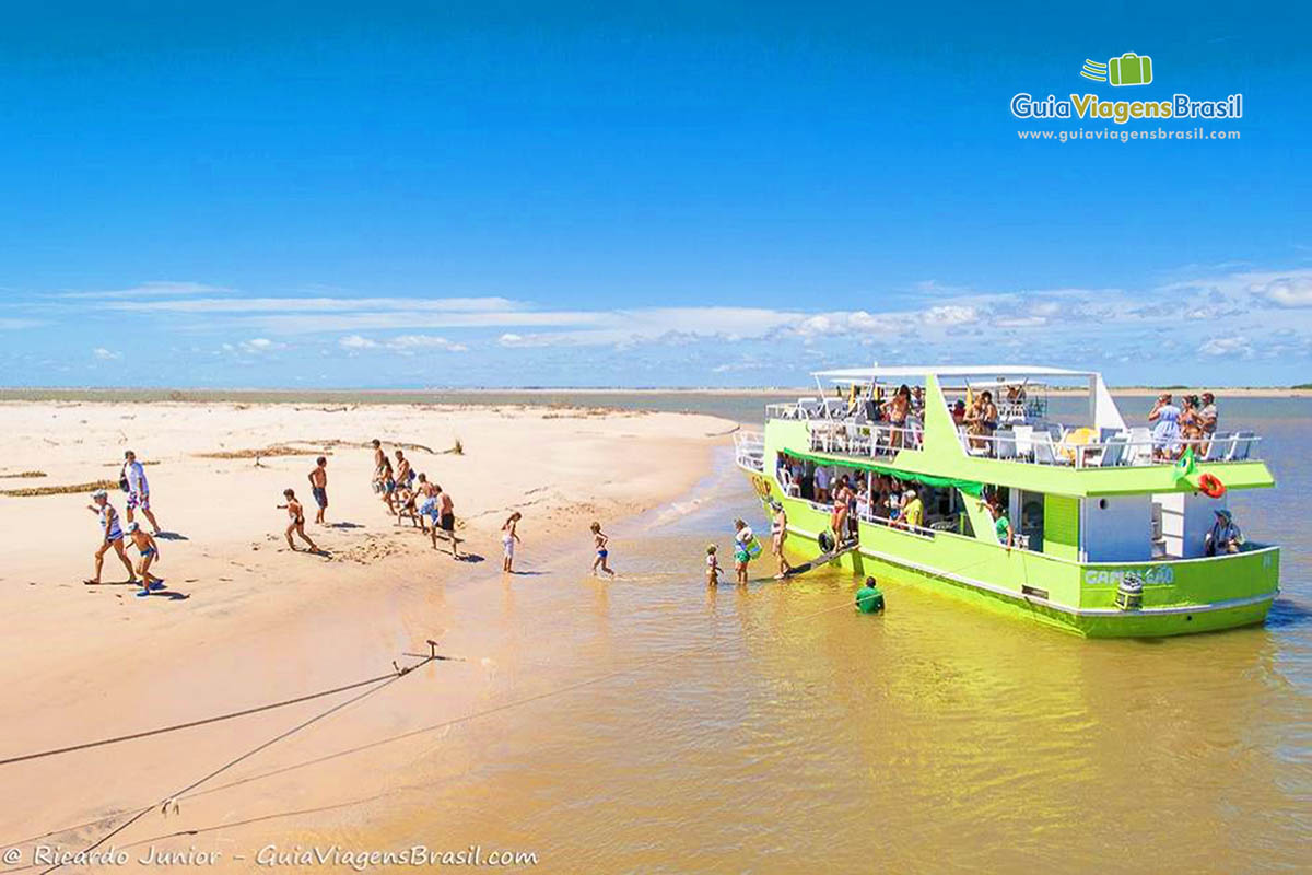 Imagem do belíssimo barco no delta Parnaíba.